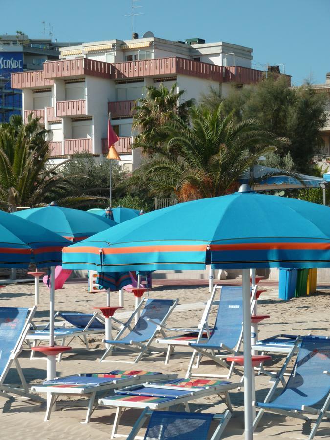 Albergo Girasole Frontemare San Benedetto del Tronto Exterior photo
